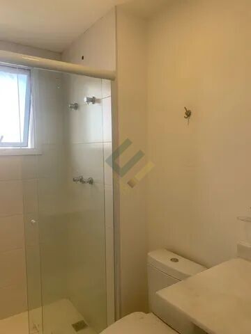 Apartamento à venda com 2 quartos, 62m² - Foto 11