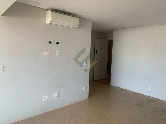 Apartamento à venda com 2 quartos, 62m² - Foto 4