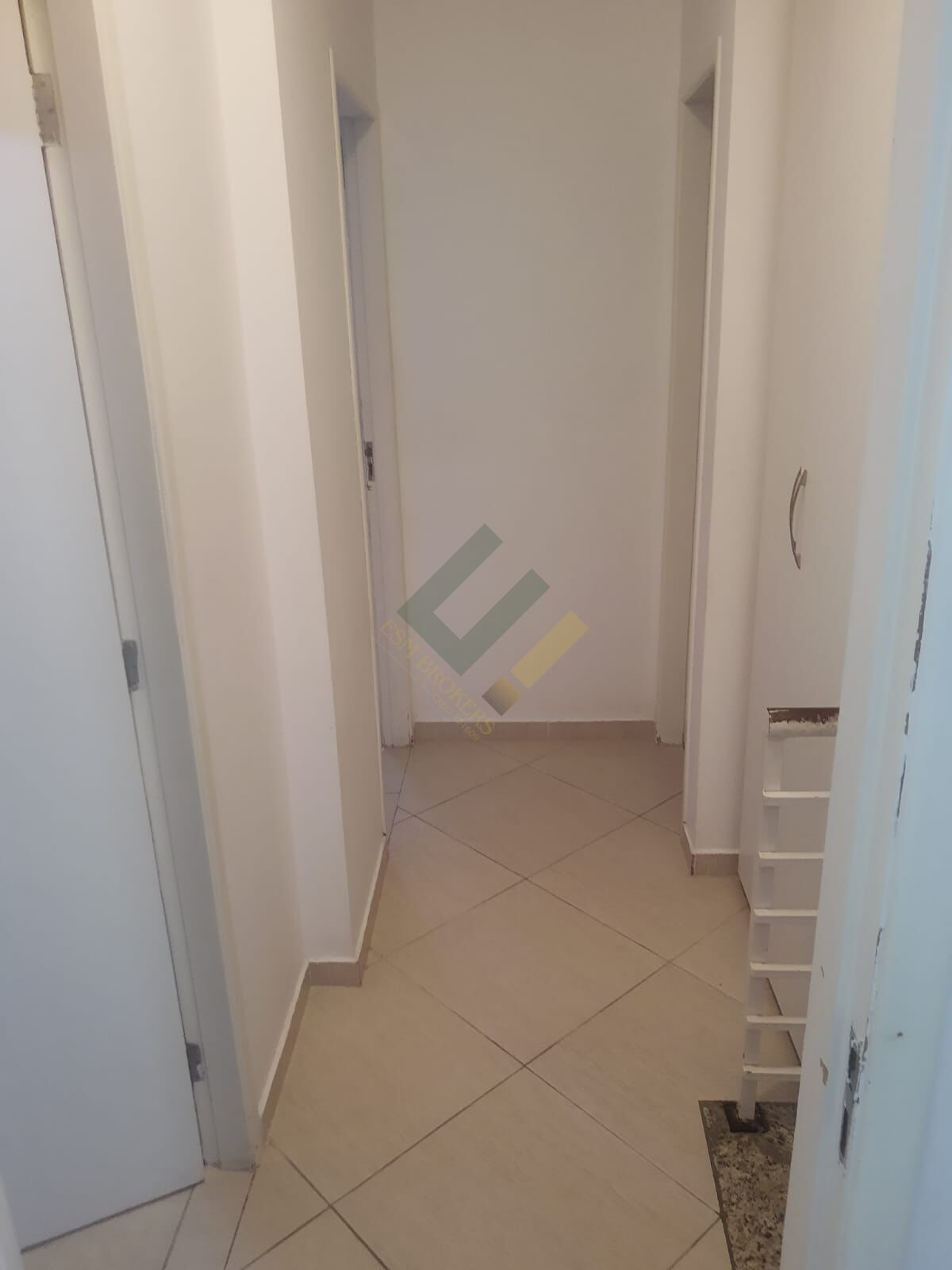 Casa à venda com 3 quartos, 105m² - Foto 5