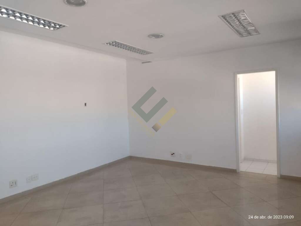 Conjunto Comercial-Sala à venda com 1 quarto, 87m² - Foto 2