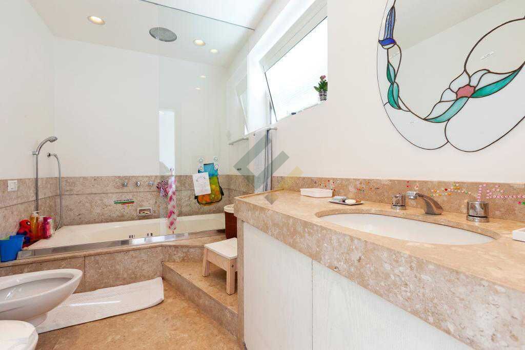 Apartamento para alugar com 4 quartos, 370m² - Foto 14