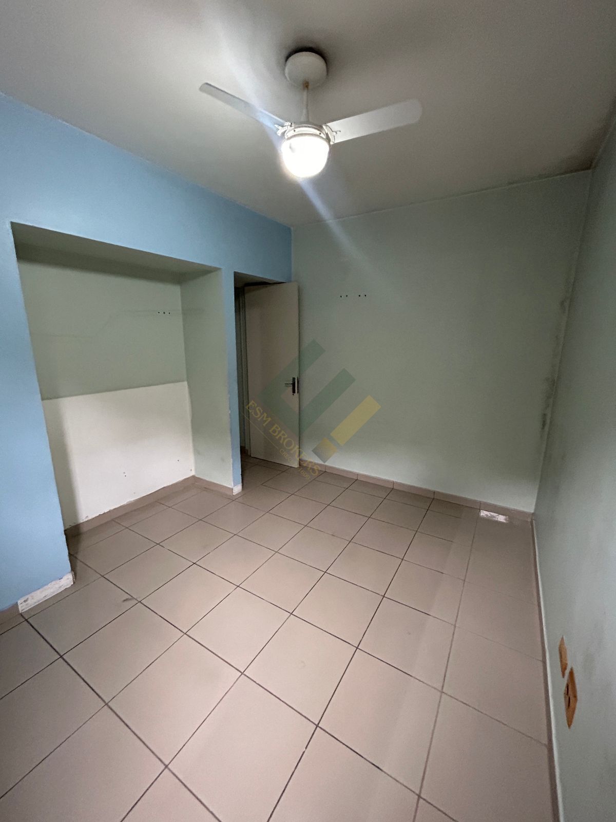 Apartamento para alugar com 2 quartos, 60m² - Foto 6