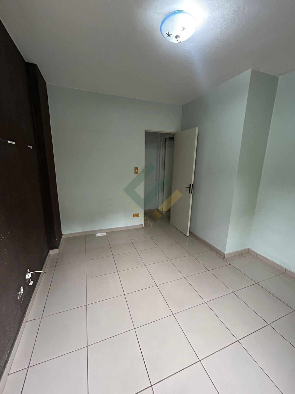 Apartamento para alugar com 2 quartos, 60m² - Foto 8