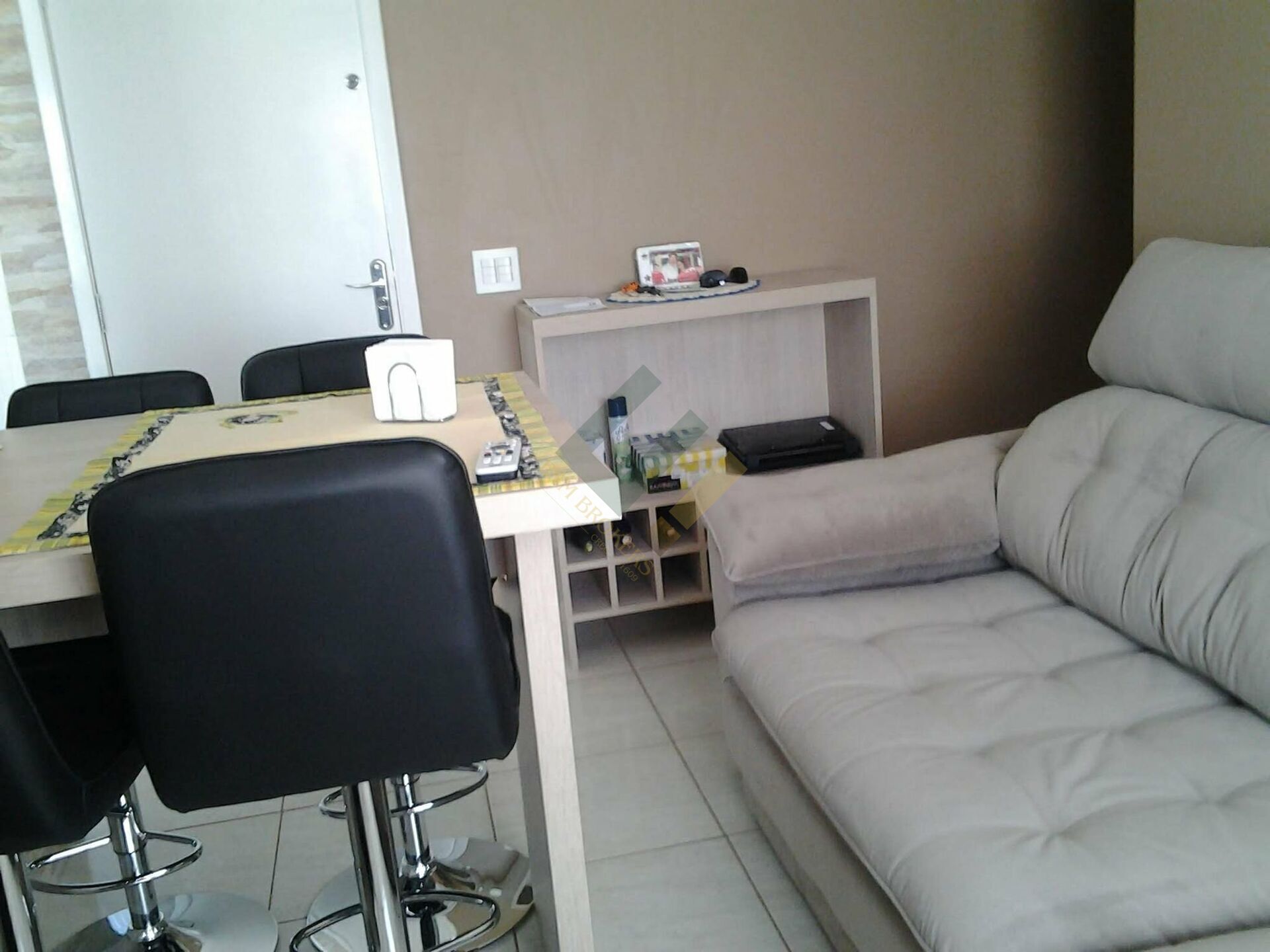 Apartamento à venda com 2 quartos, 45m² - Foto 1