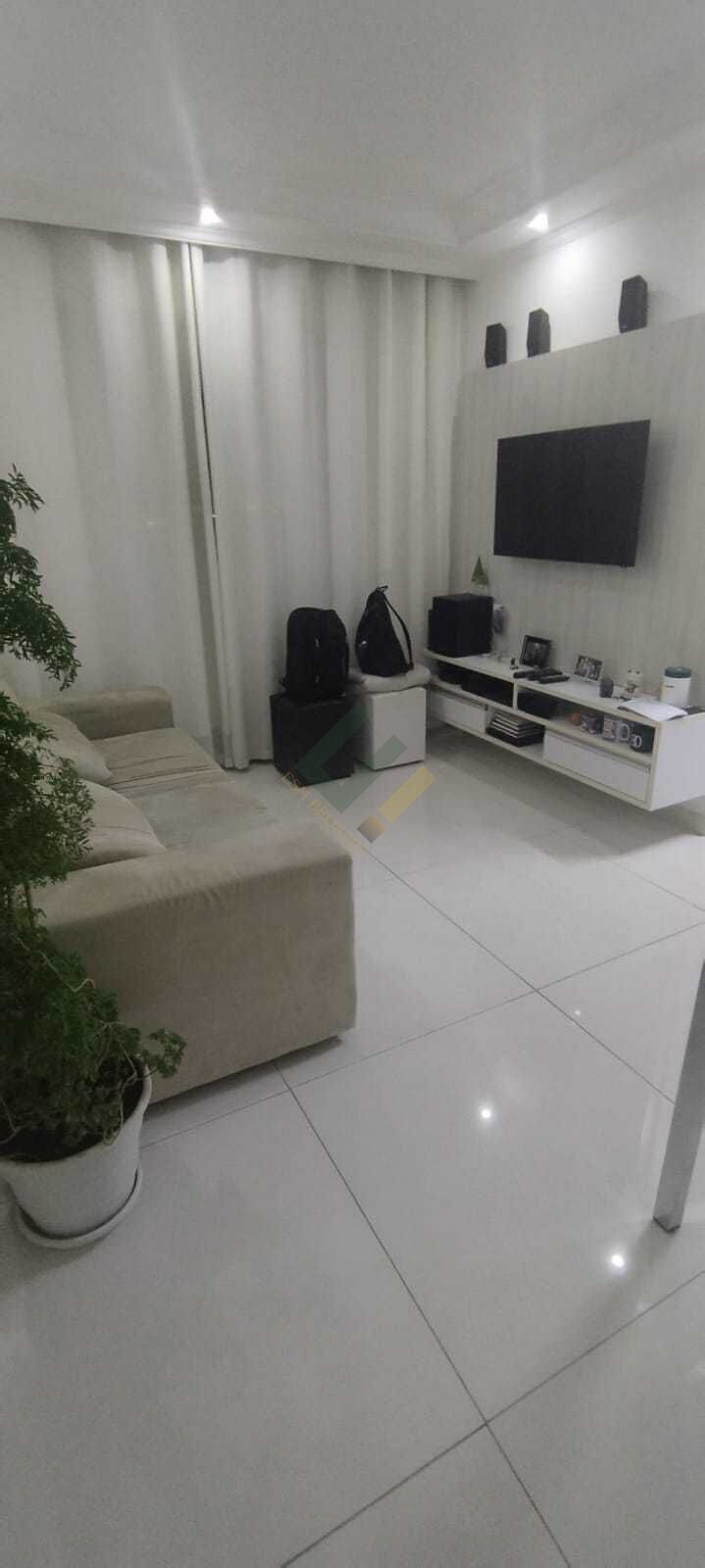 Apartamento à venda com 2 quartos, 47m² - Foto 1