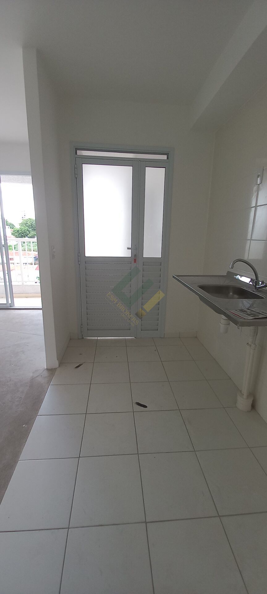 Apartamento à venda com 2 quartos, 41m² - Foto 19