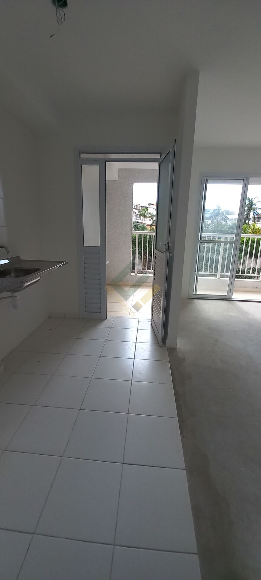 Apartamento à venda com 2 quartos, 41m² - Foto 17