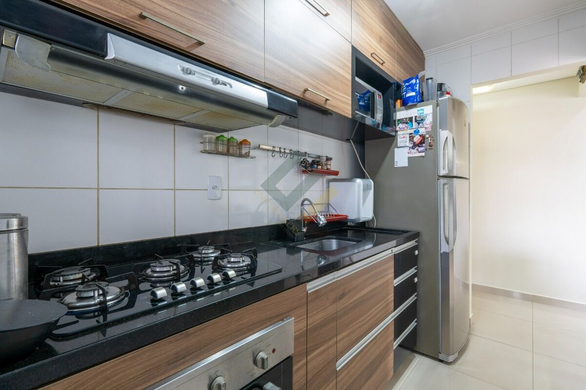 Apartamento à venda com 2 quartos, 51m² - Foto 19