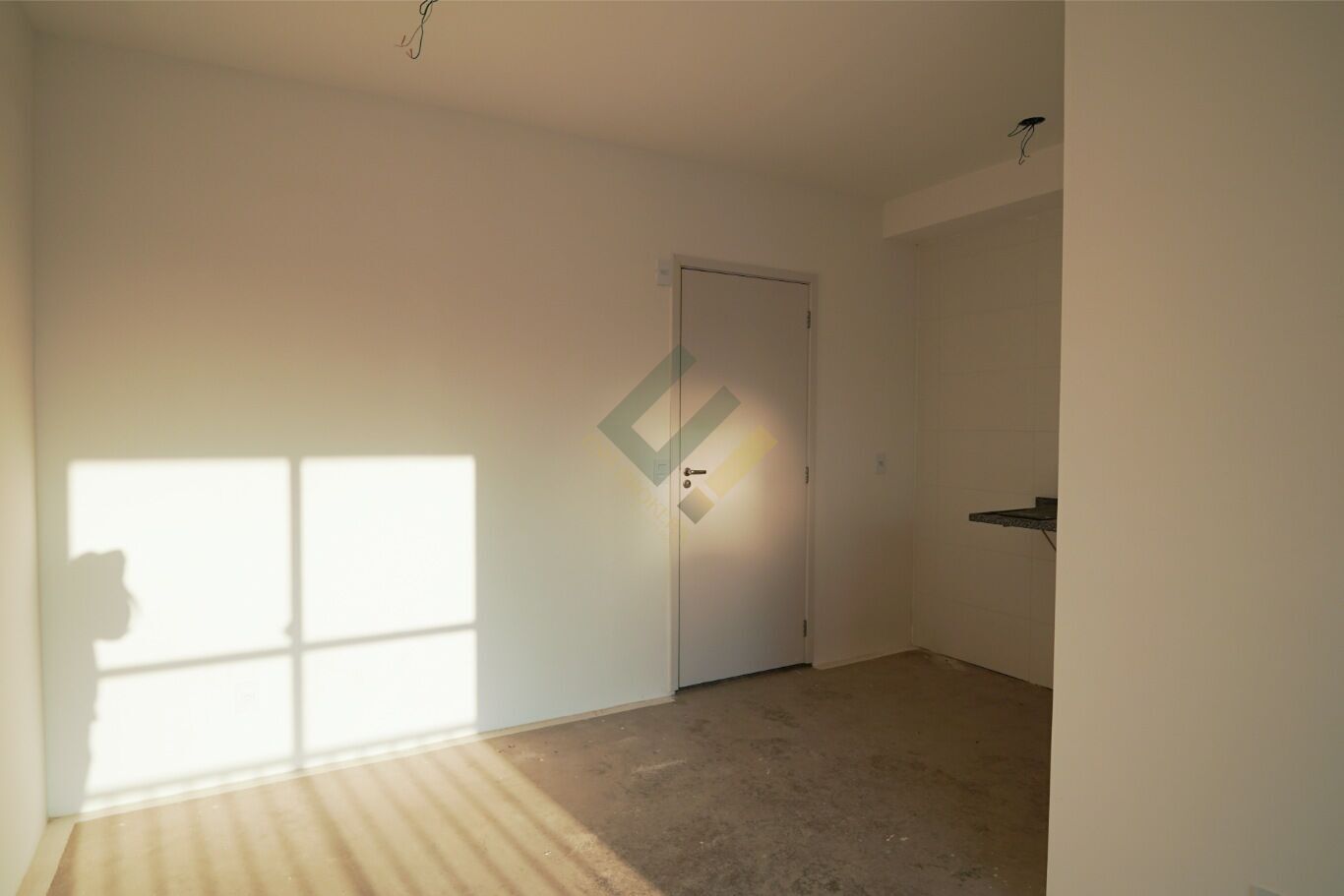 Apartamento à venda com 2 quartos, 56m² - Foto 4