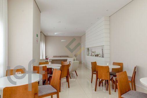 Apartamento à venda com 2 quartos, 57m² - Foto 9