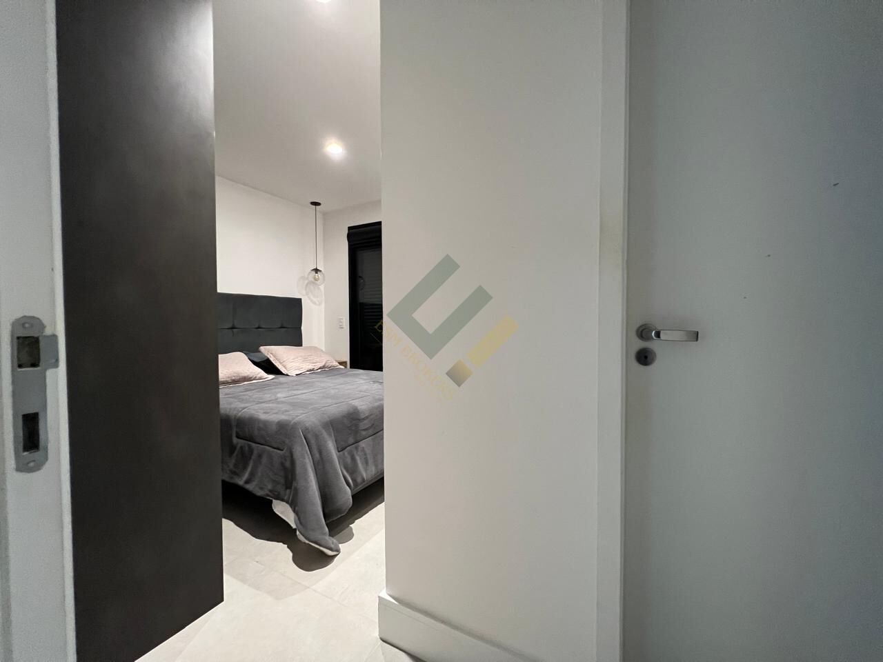 Apartamento à venda com 1 quarto, 73m² - Foto 19