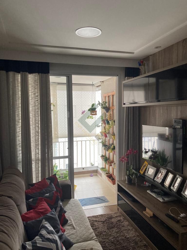 Apartamento à venda com 3 quartos, 69m² - Foto 2