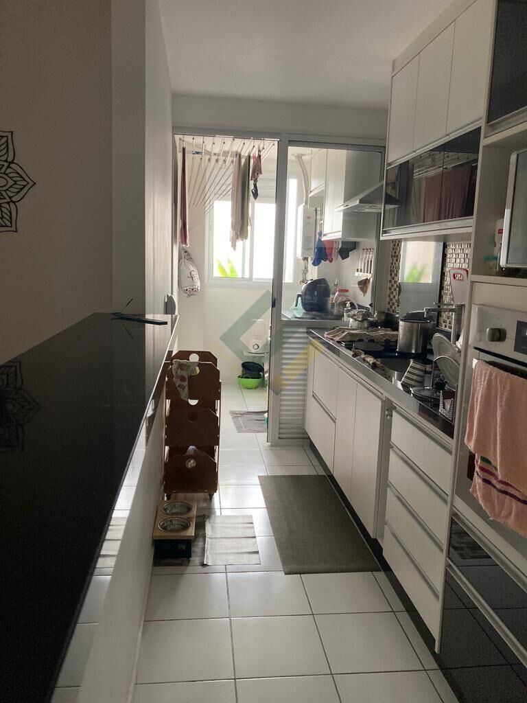 Apartamento à venda com 3 quartos, 69m² - Foto 7