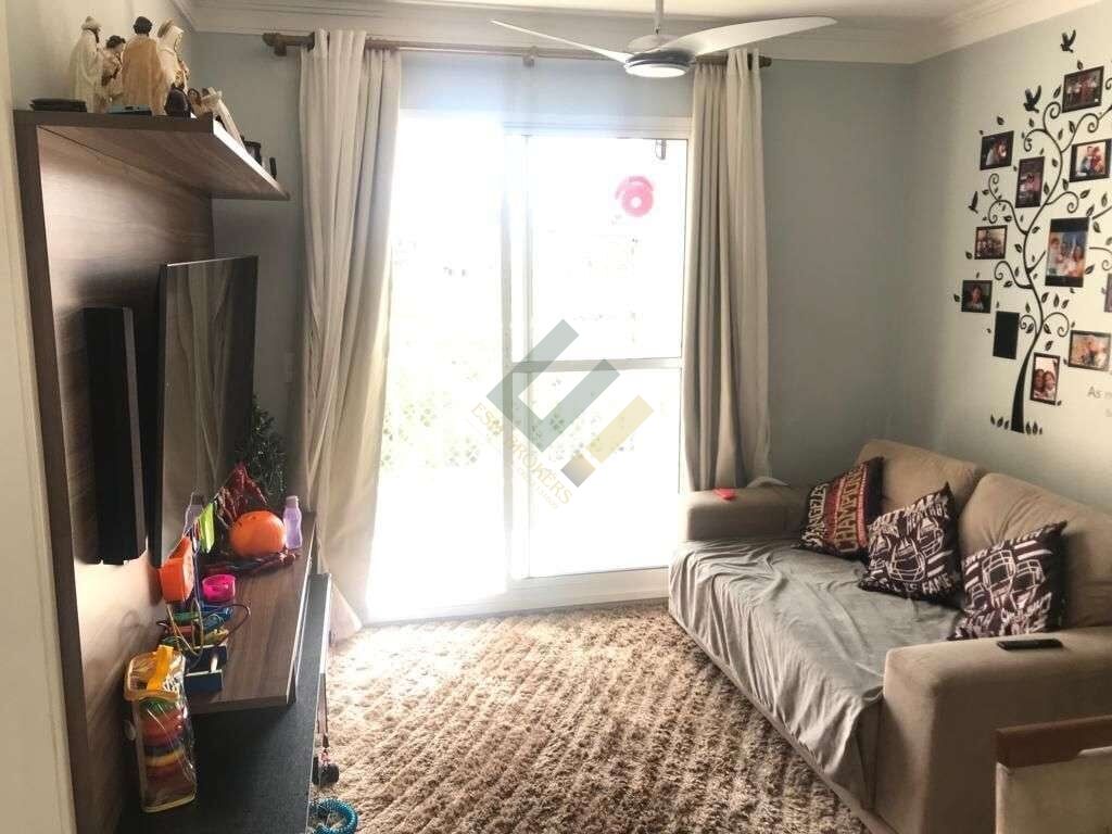 Apartamento à venda com 2 quartos, 60m² - Foto 4