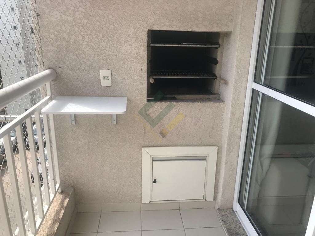 Apartamento à venda com 2 quartos, 60m² - Foto 11