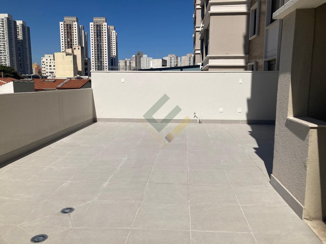 Apartamento à venda com 3 quartos, 141m² - Foto 8