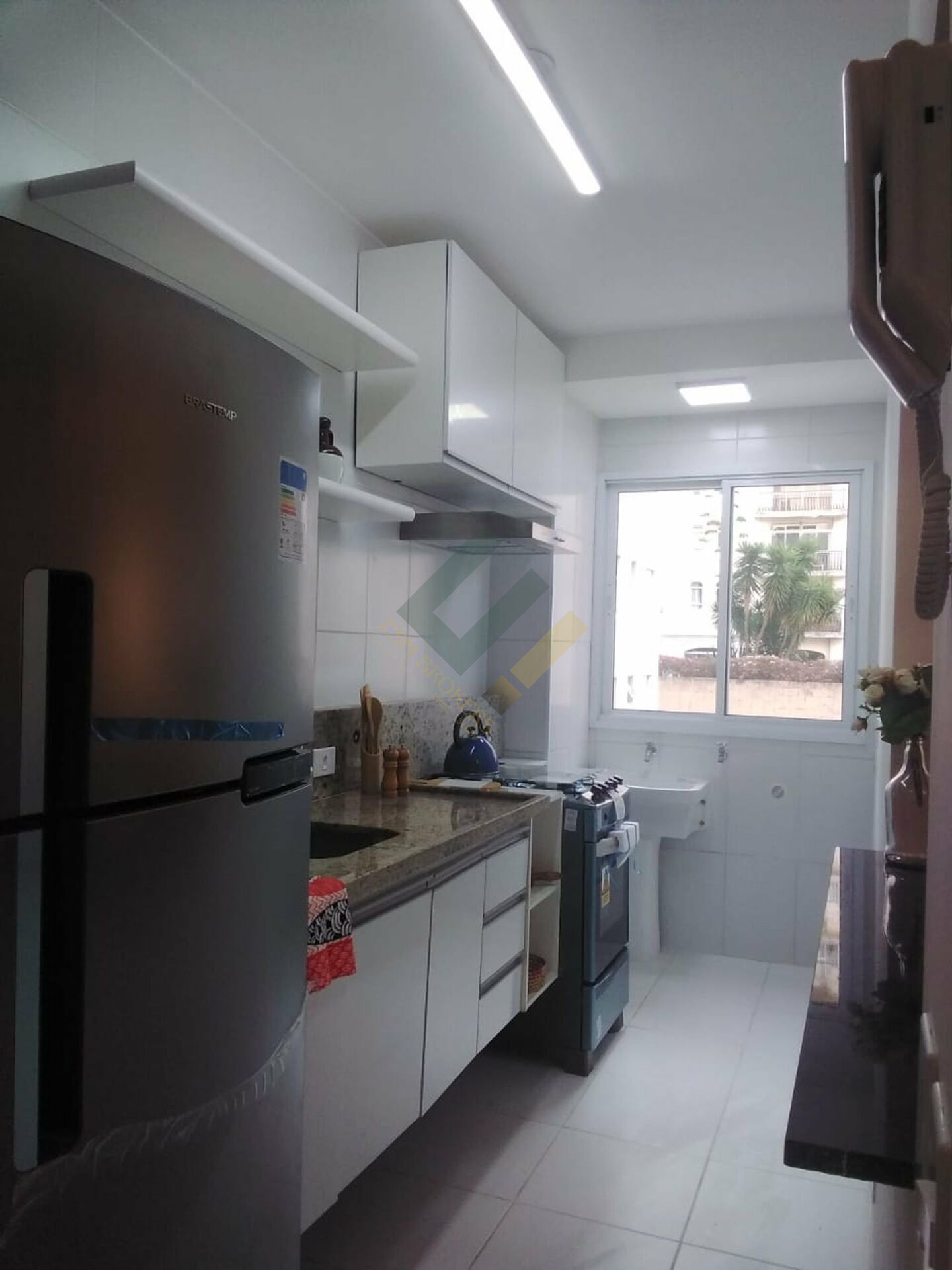 Apartamento à venda com 2 quartos, 52m² - Foto 4