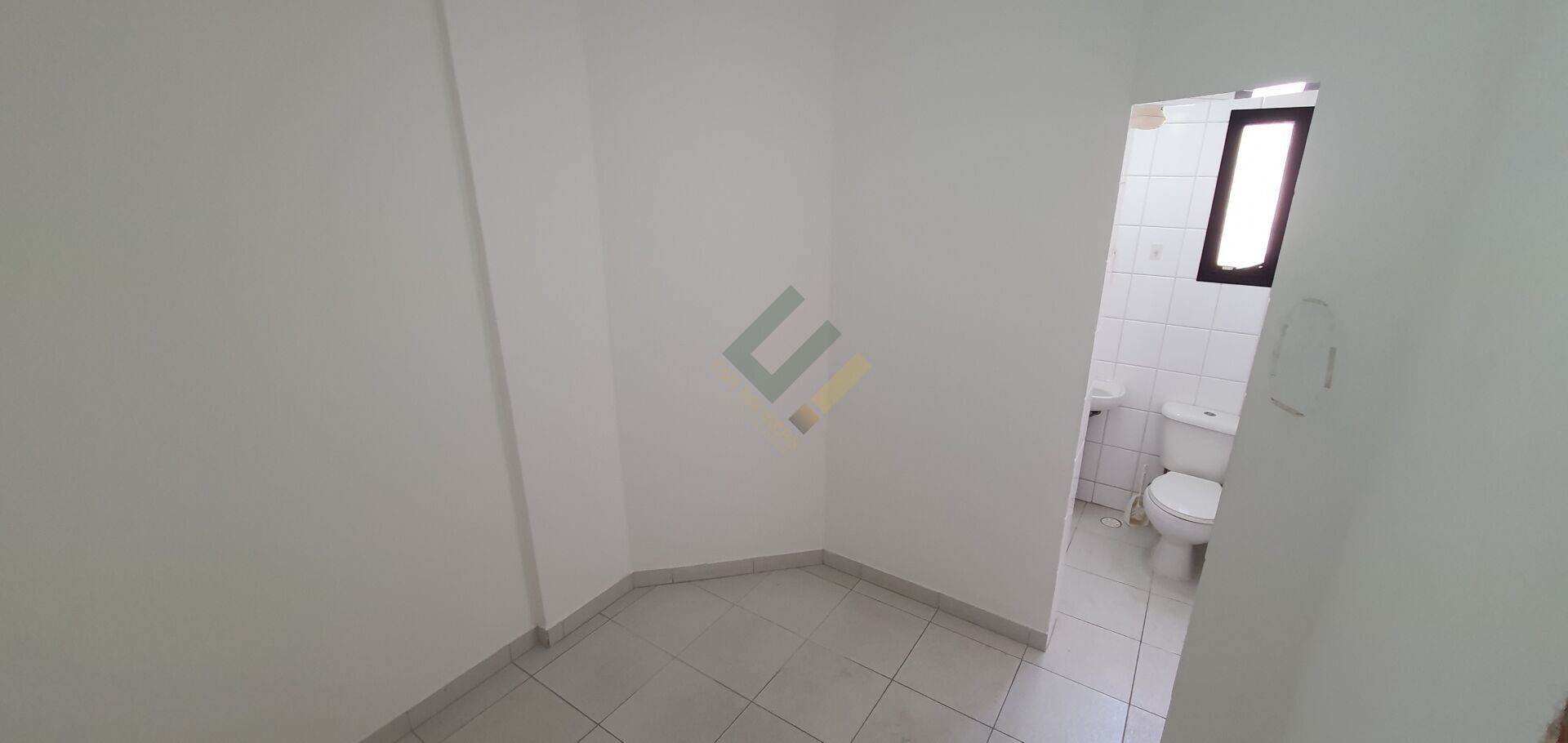 Apartamento à venda com 3 quartos, 86m² - Foto 28