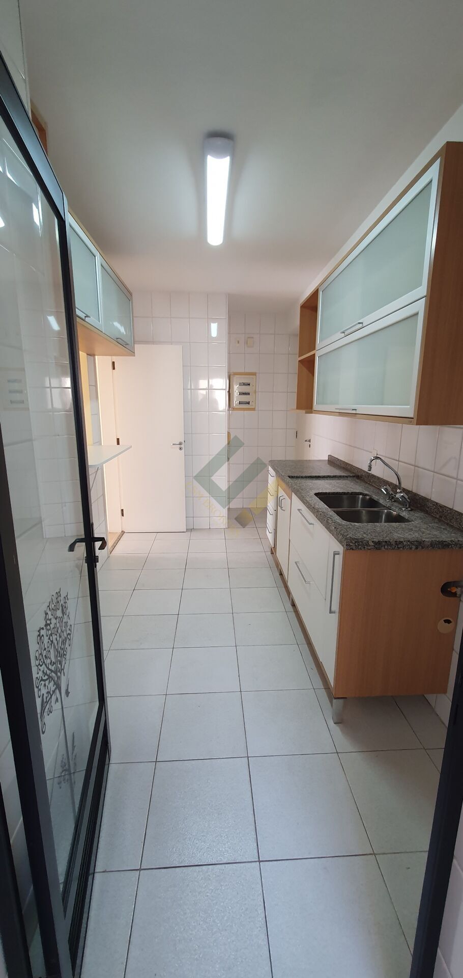 Apartamento à venda com 3 quartos, 86m² - Foto 25