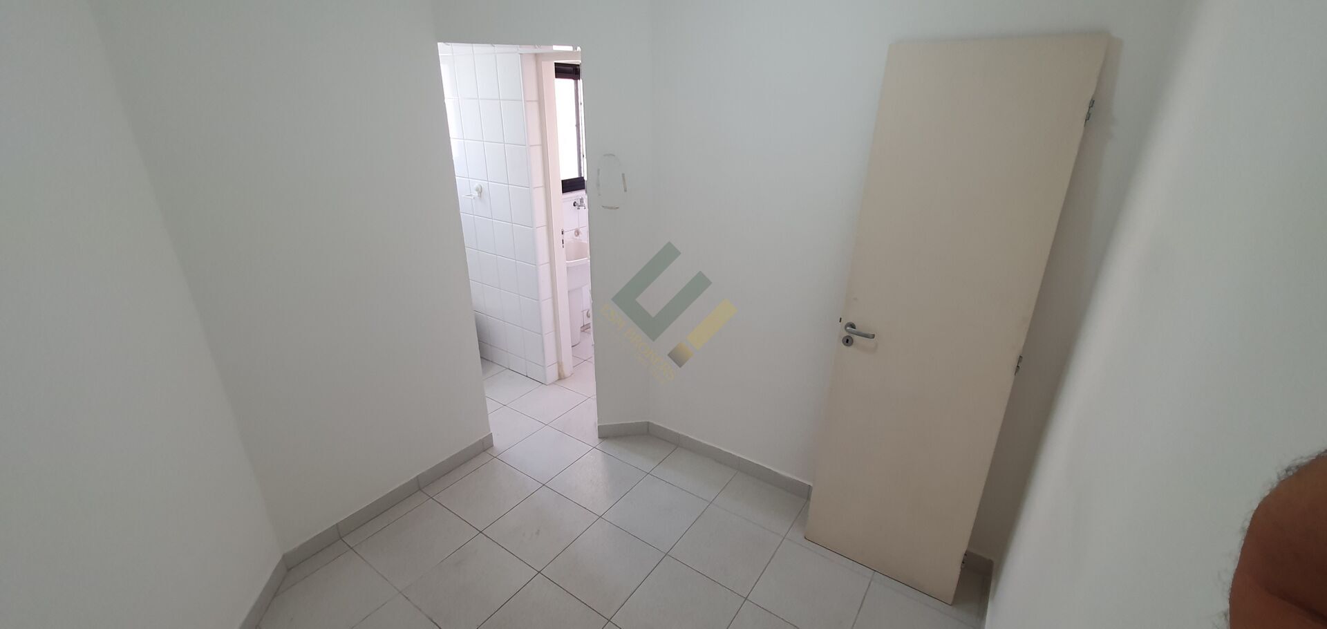 Apartamento à venda com 3 quartos, 86m² - Foto 27