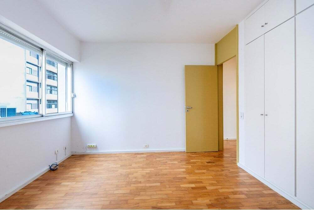 Apartamento à venda com 3 quartos, 170m² - Foto 2