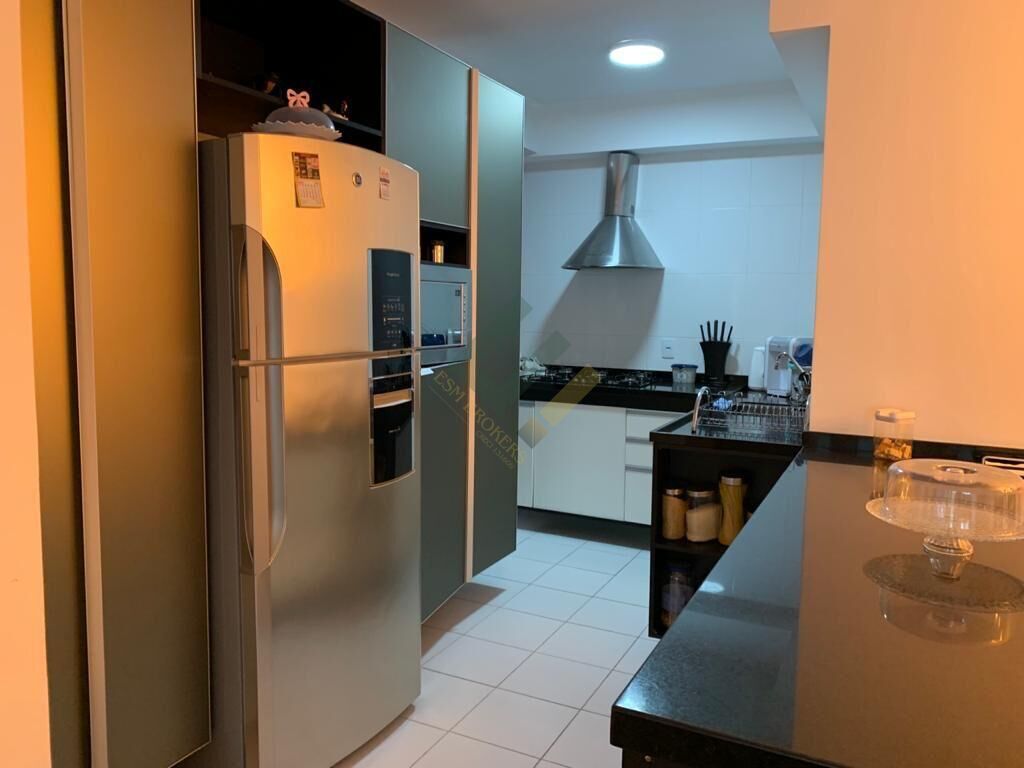 Apartamento à venda com 2 quartos, 105m² - Foto 1