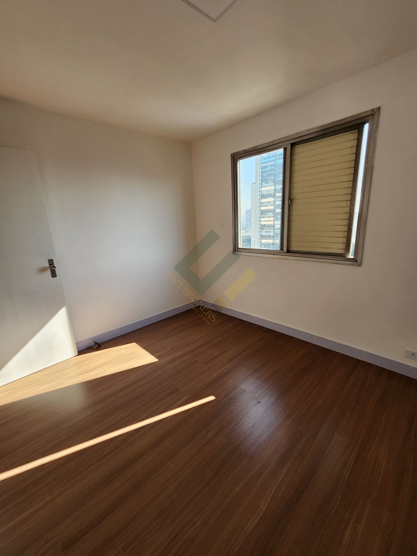 Apartamento à venda com 3 quartos, 80m² - Foto 18