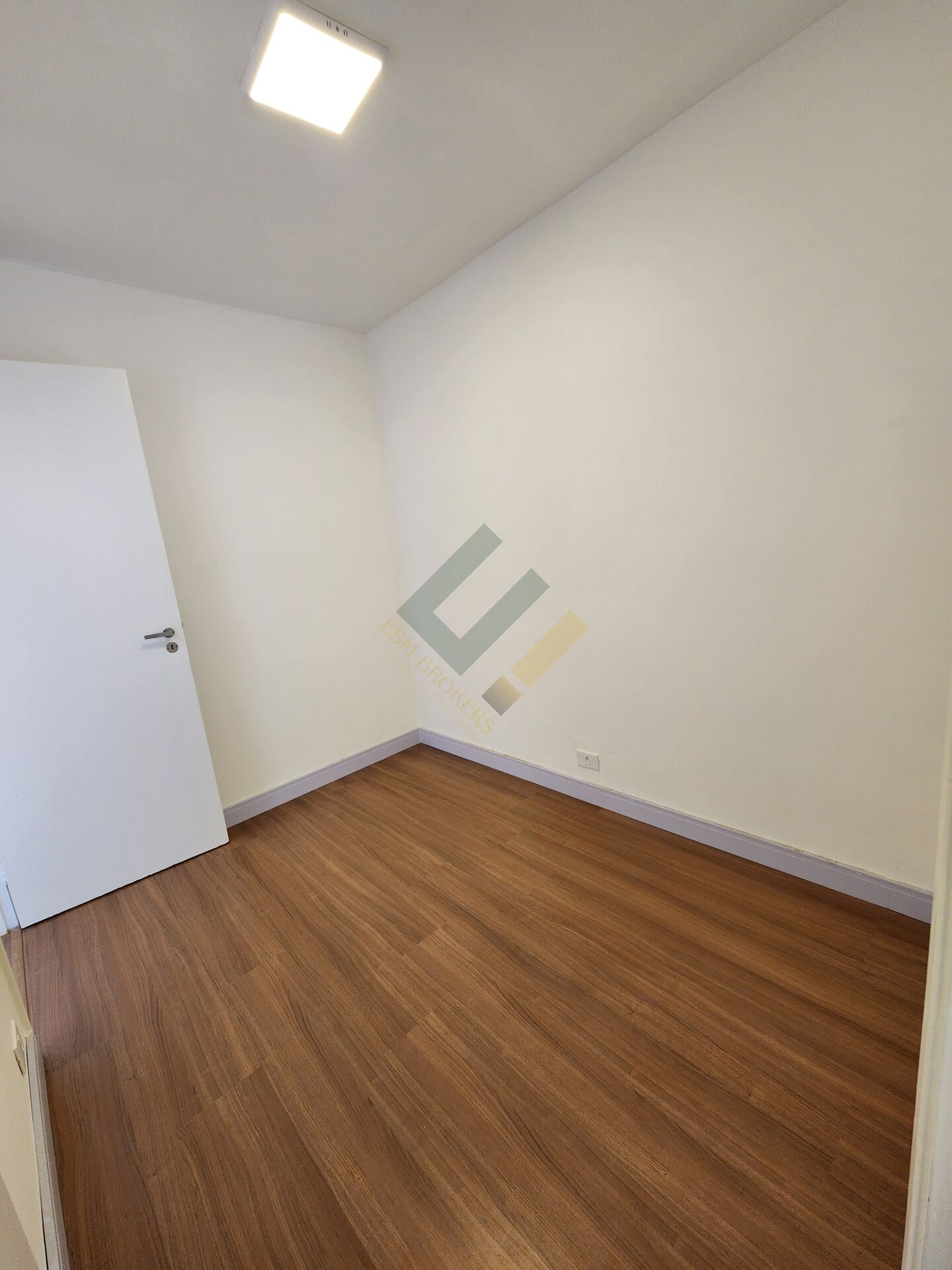 Apartamento à venda com 3 quartos, 80m² - Foto 19