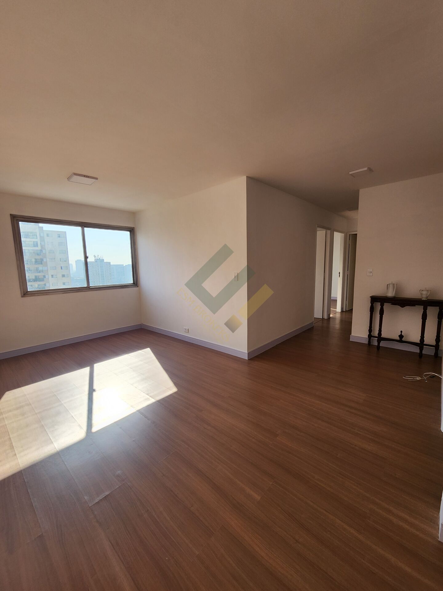 Apartamento à venda com 3 quartos, 80m² - Foto 3