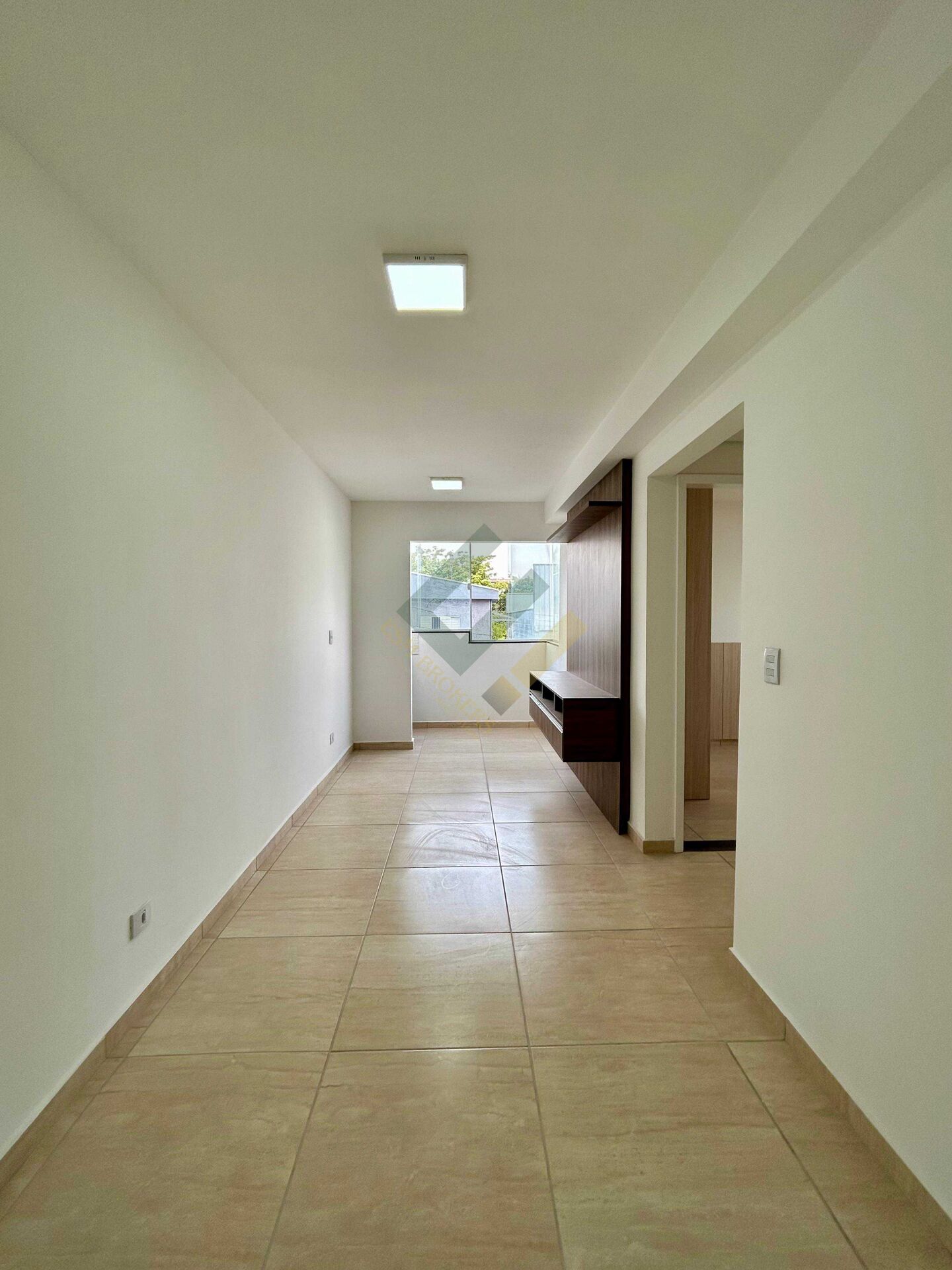 Apartamento à venda com 2 quartos, 43m² - Foto 1