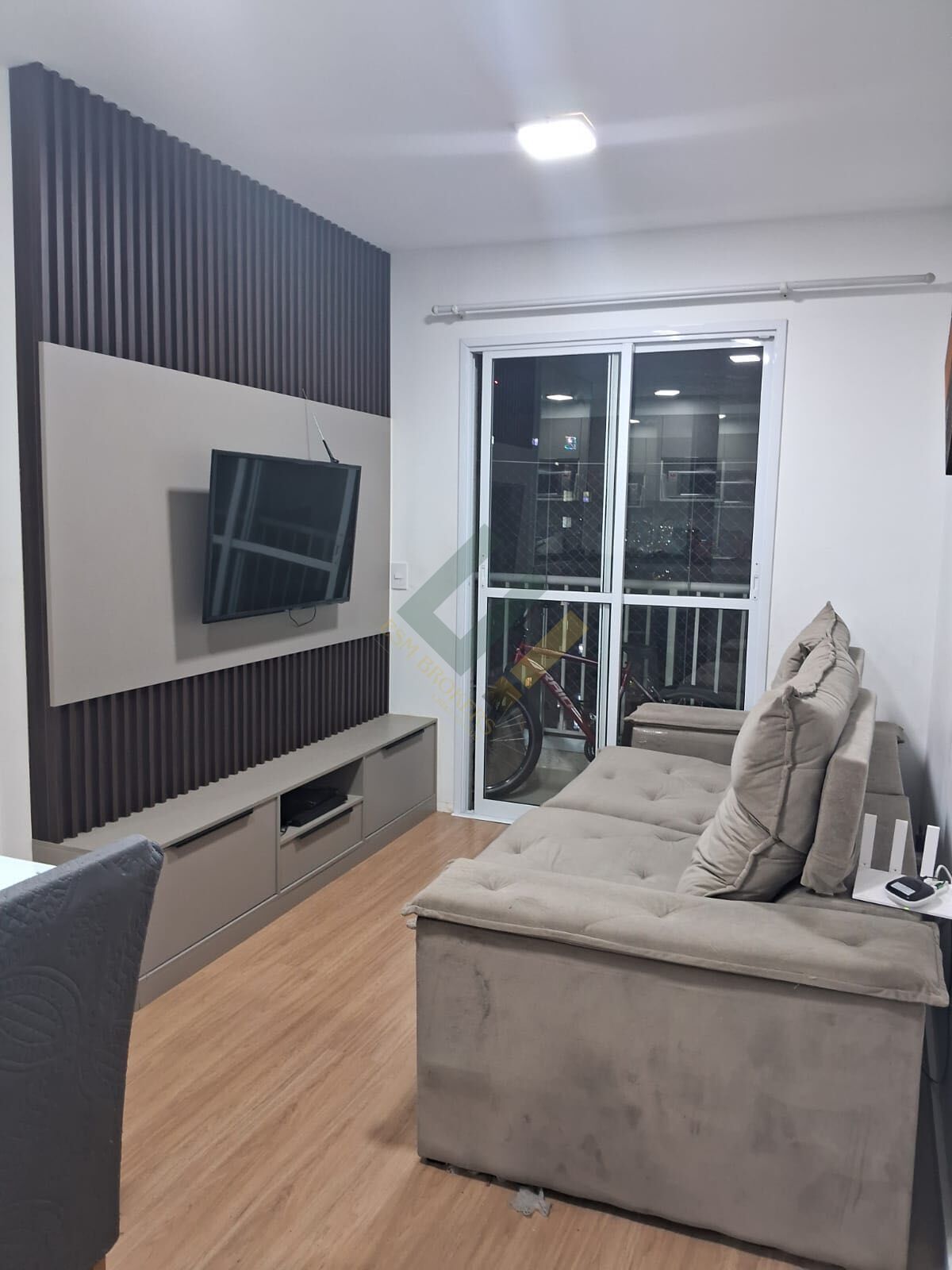 Apartamento à venda com 2 quartos, 49m² - Foto 1