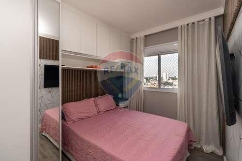 Apartamento à venda com 2 quartos, 44m² - Foto 12