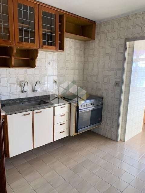 Apartamento à venda com 2 quartos, 79m² - Foto 4