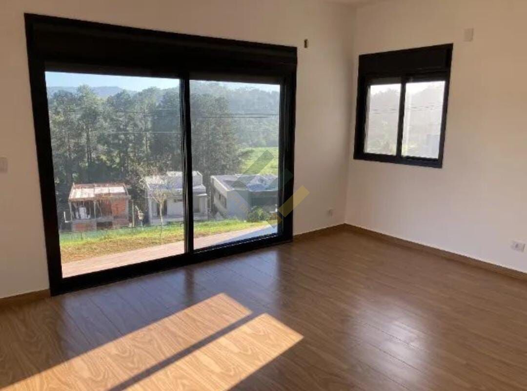 Casa à venda com 4 quartos, 342m² - Foto 9