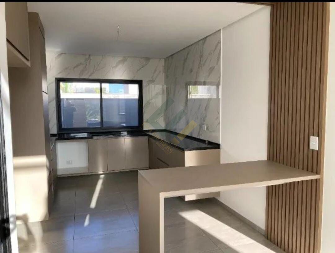 Casa à venda com 4 quartos, 342m² - Foto 6