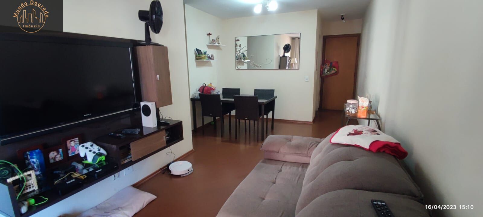 Apartamento à venda com 3 quartos, 75m² - Foto 2