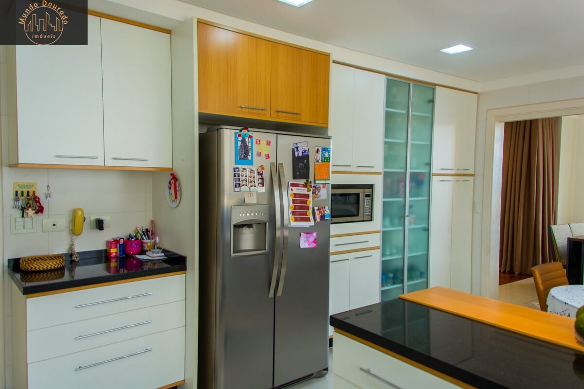 Apartamento à venda com 3 quartos, 248m² - Foto 6