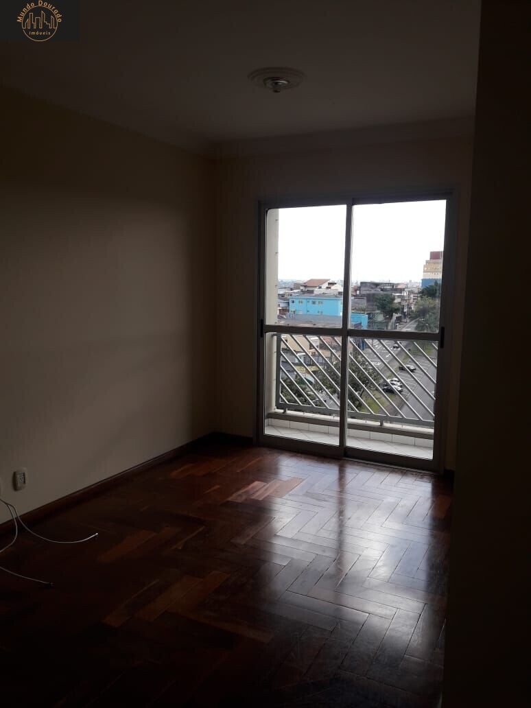 Apartamento à venda com 3 quartos, 69m² - Foto 2