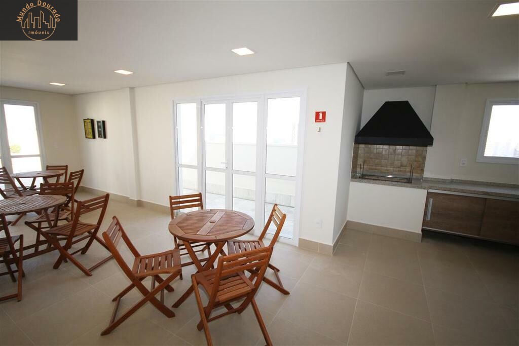 Apartamento à venda com 2 quartos, 70m² - Foto 13