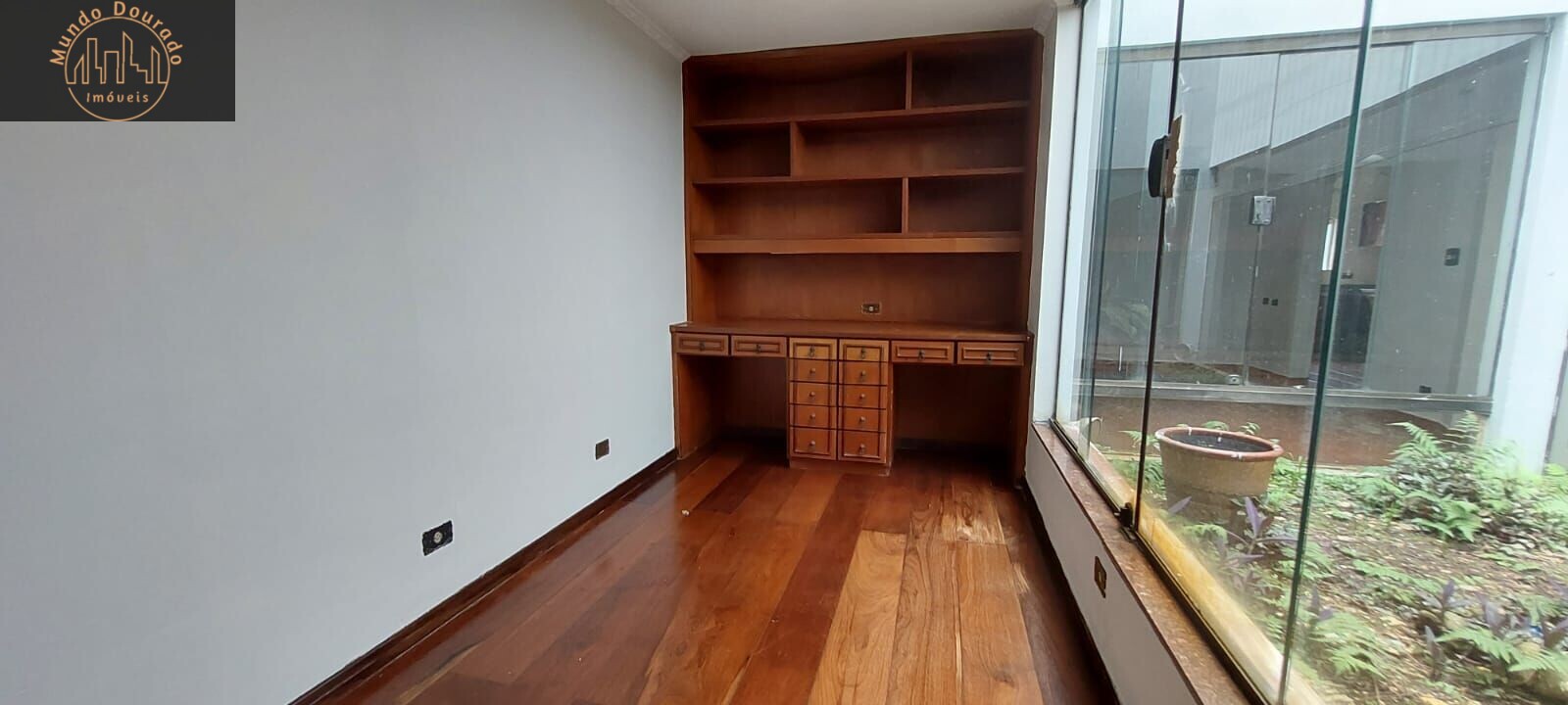 Casa à venda com 3 quartos, 540m² - Foto 7