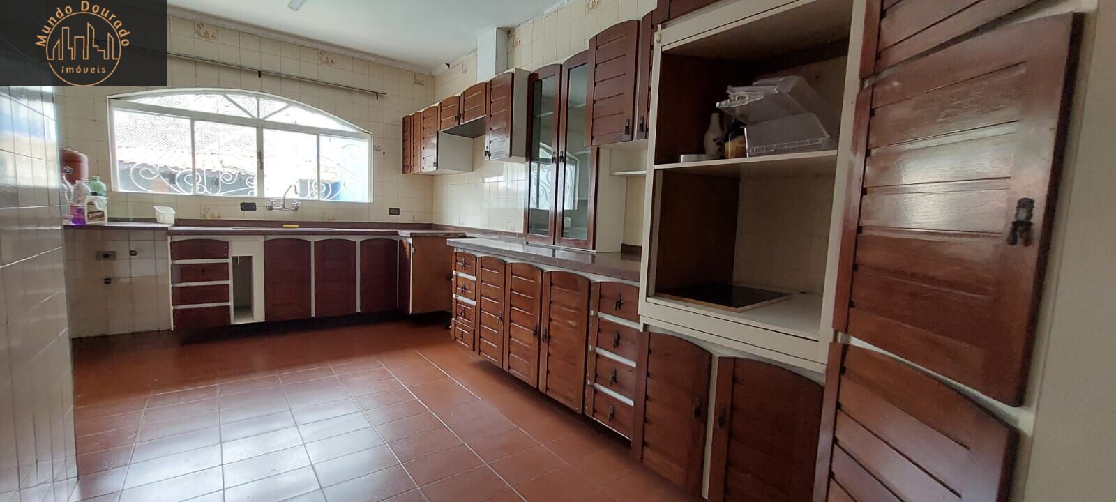 Casa à venda com 3 quartos, 540m² - Foto 8