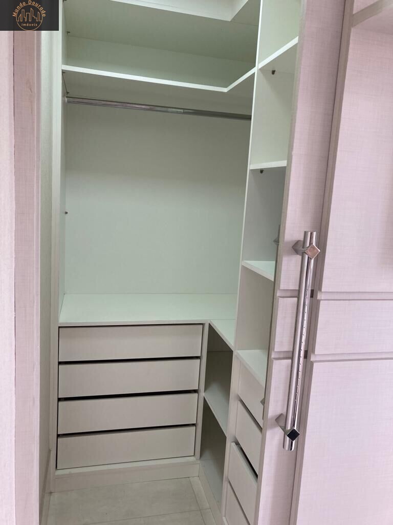 Apartamento à venda com 4 quartos, 140m² - Foto 14