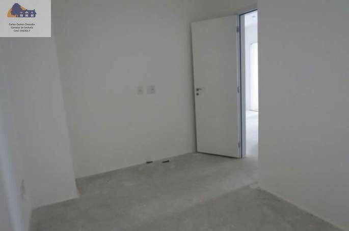 Apartamento à venda com 2 quartos, 67m² - Foto 4