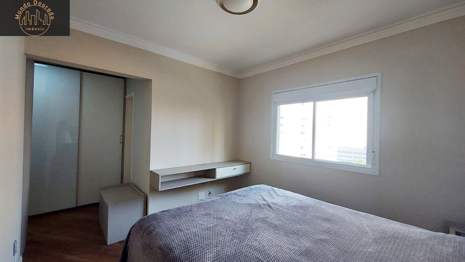 Apartamento à venda com 3 quartos, 123m² - Foto 11