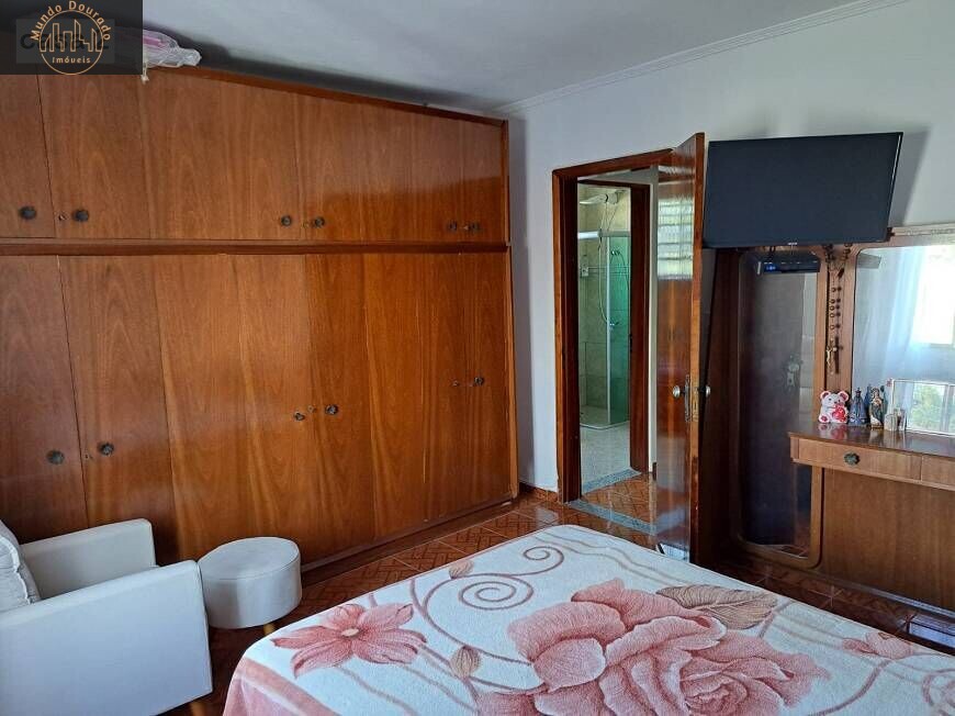 Casa à venda com 6 quartos, 184m² - Foto 19