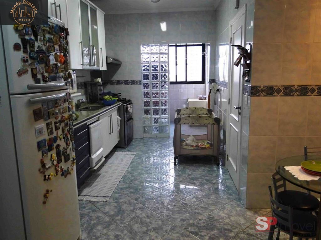 Apartamento à venda com 3 quartos, 156m² - Foto 10