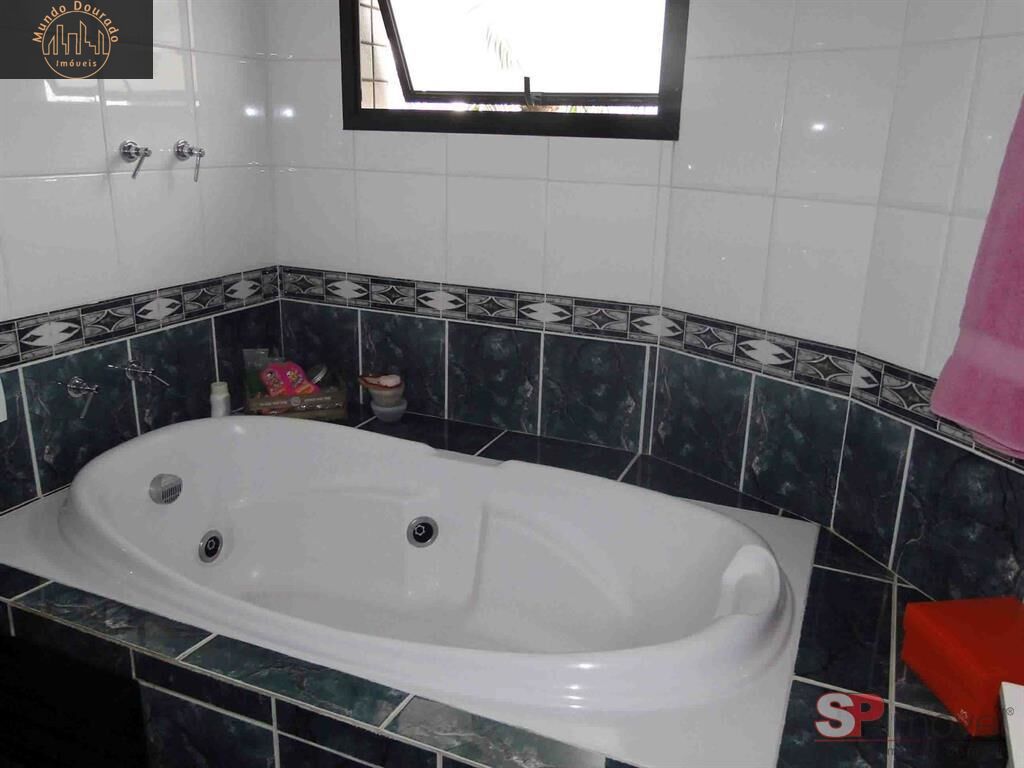 Apartamento à venda com 3 quartos, 156m² - Foto 15