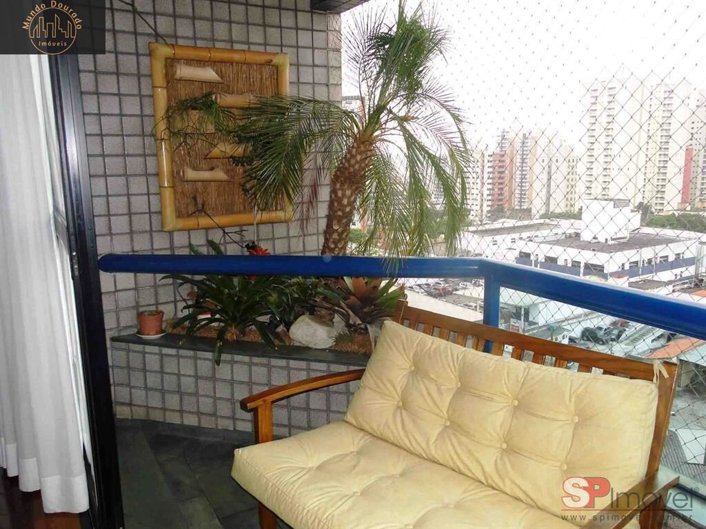 Apartamento à venda com 3 quartos, 156m² - Foto 7