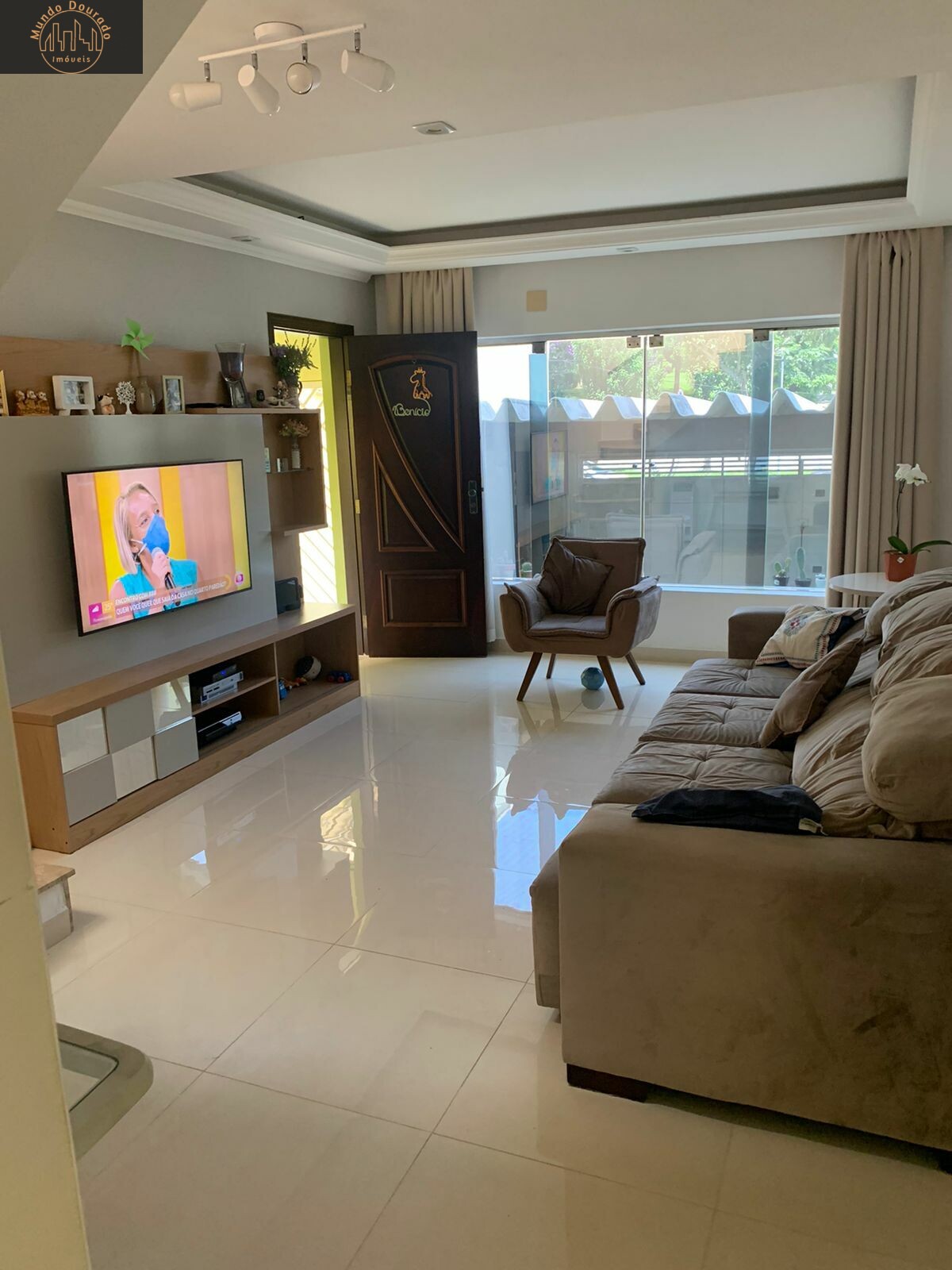 Sobrado à venda com 3 quartos, 145m² - Foto 1