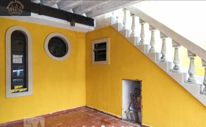 Sobrado à venda com 3 quartos, 200m² - Foto 5